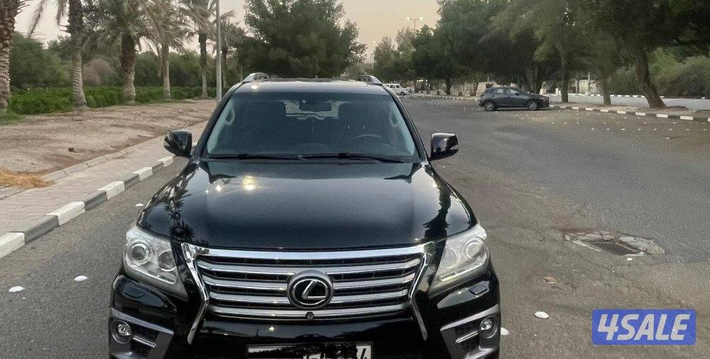 LX 570 للبيع 20110