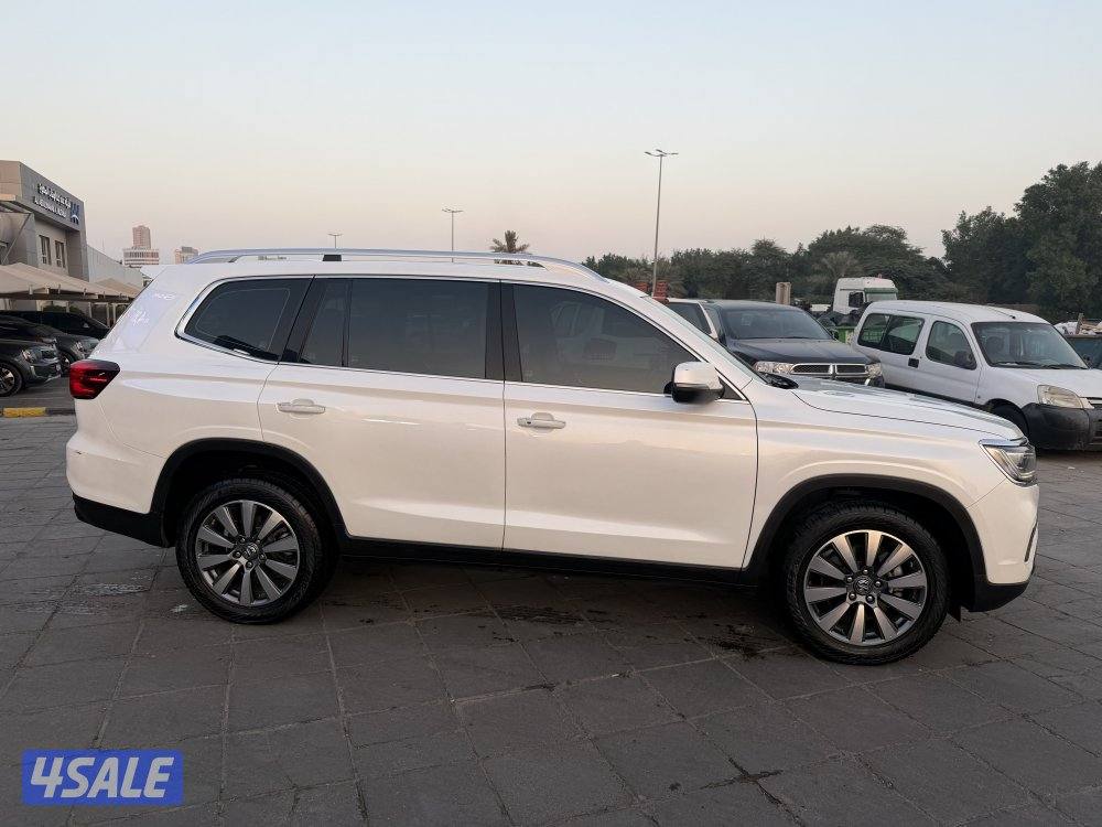 للبيع ام جي 2022 سيرفس وكالة2