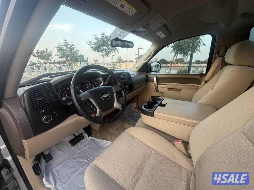 للبيع سلفرادو 20125