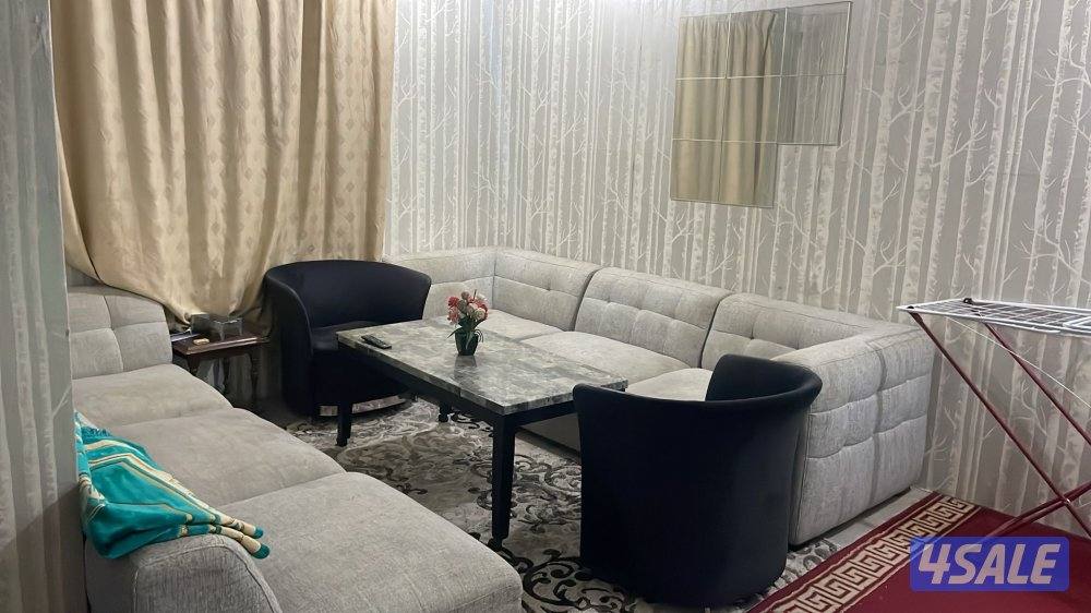 مطلوب شخصين غير مدخنين1