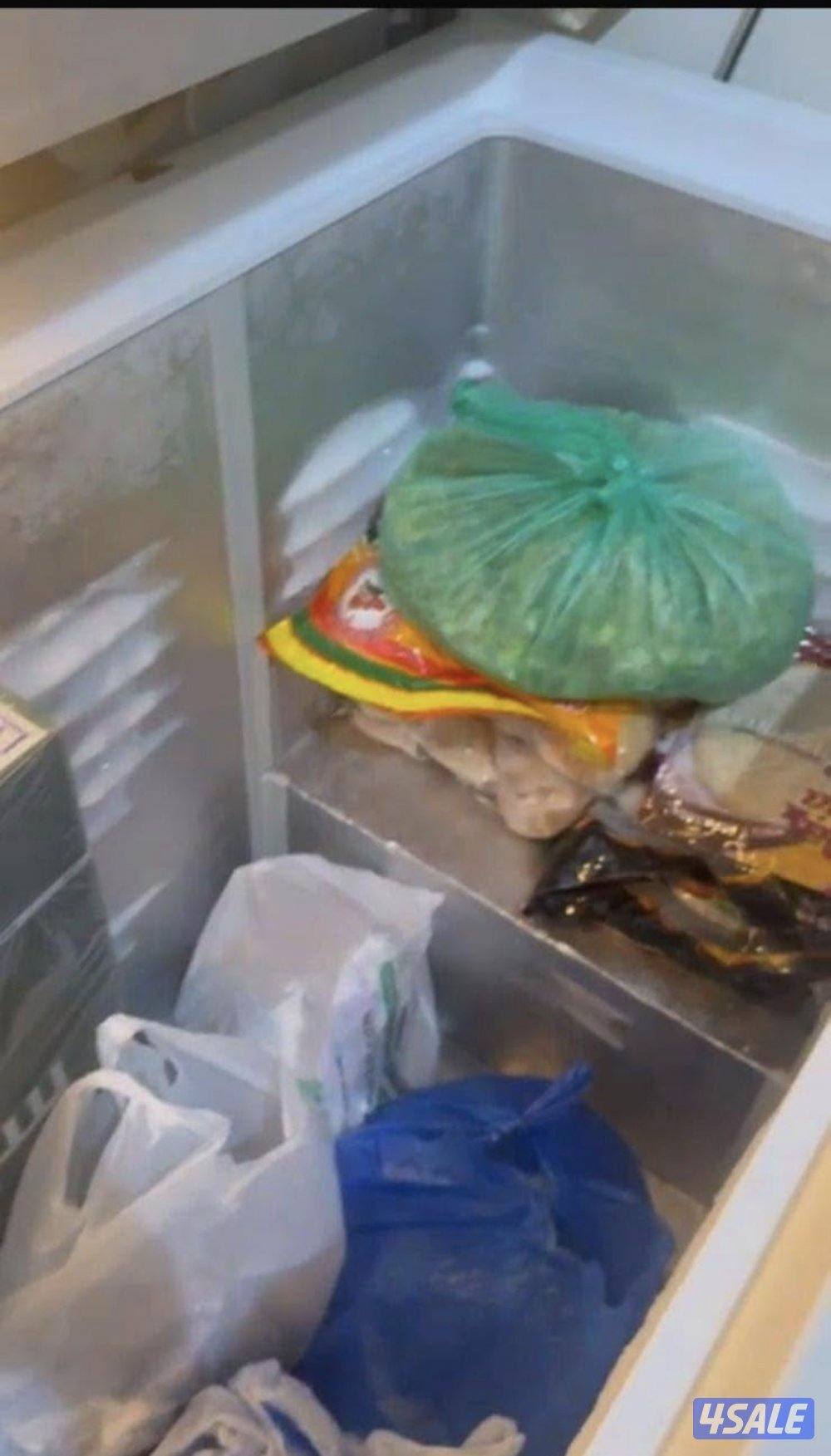 Big chest freezer  immediately sale 490 ltr whirlpool made in Italy0