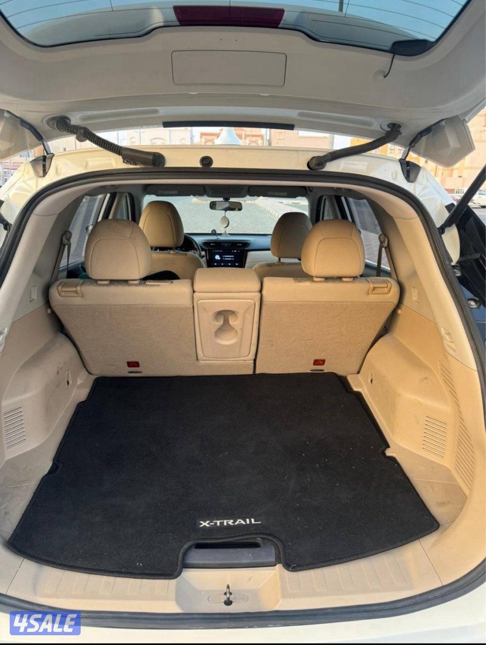 جيب نيسان اكسترل موديل ٢٠٢١ ماشي ٧٨ الف صبغ وكاله سيرفس منتظم0