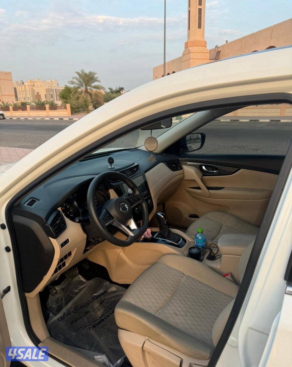 جيب نيسان اكسترل موديل ٢٠٢١ ماشي ٧٨ الف صبغ وكاله سيرفس منتظم3