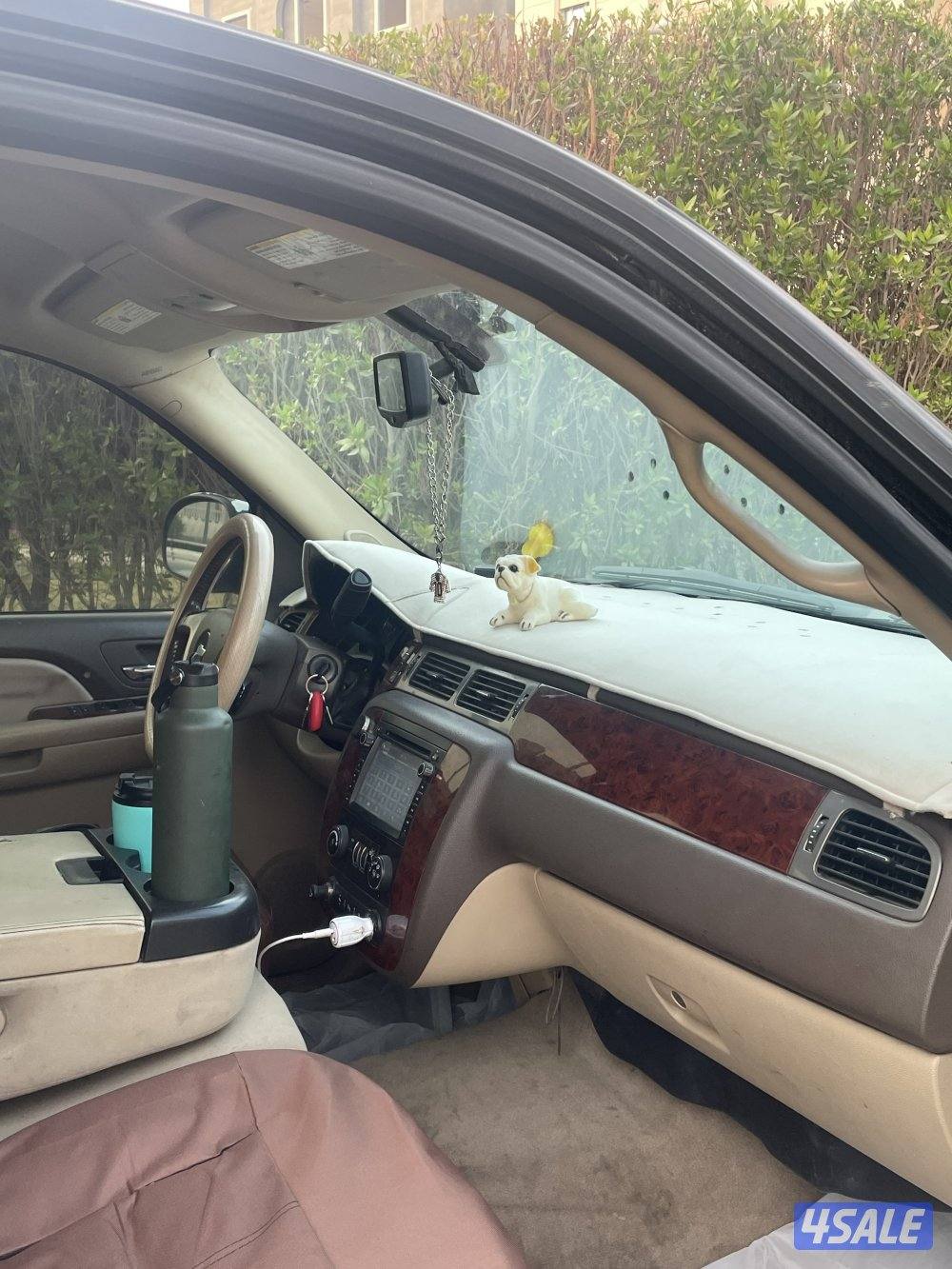 للبيع تاهو موديل 20092