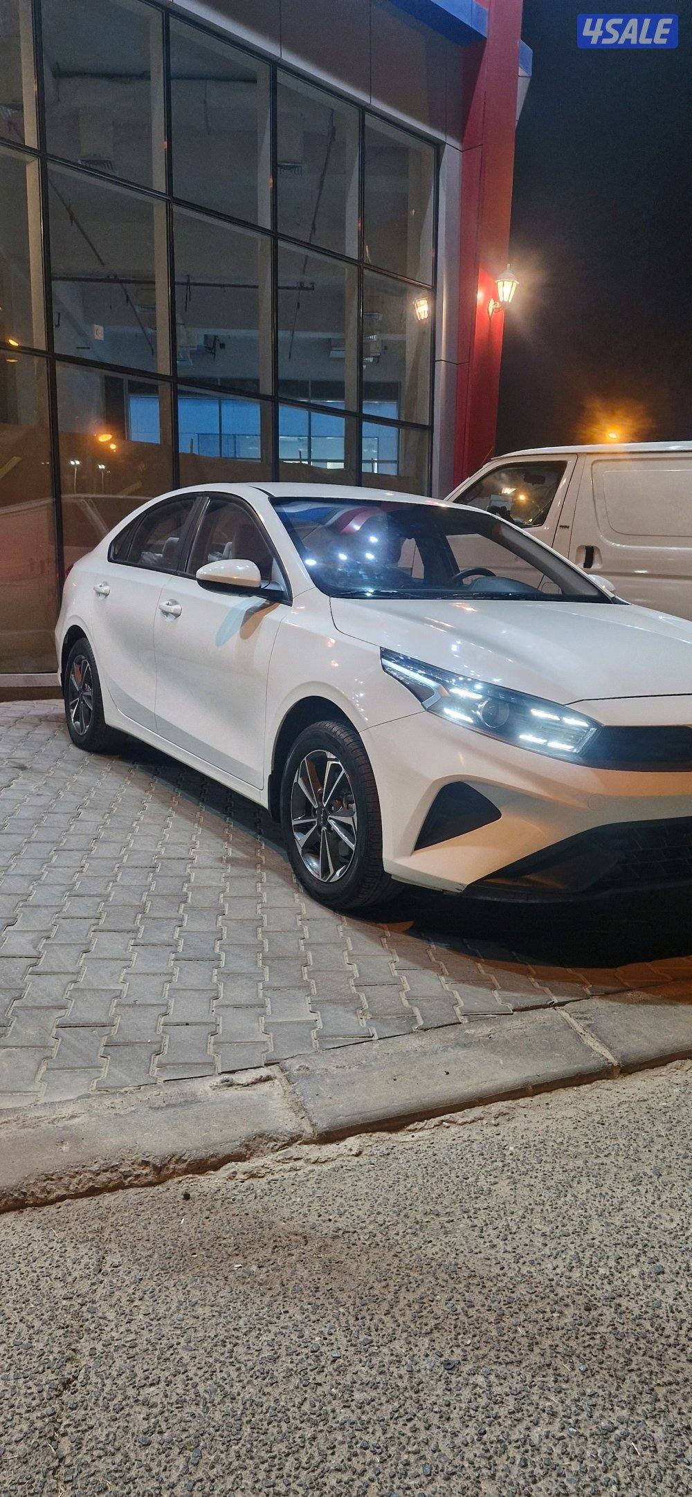 صبغ الوكالة بالكامل سيراتو 23 _ الممشى : 33 تحت الكفالة سيرفيس منتظم8