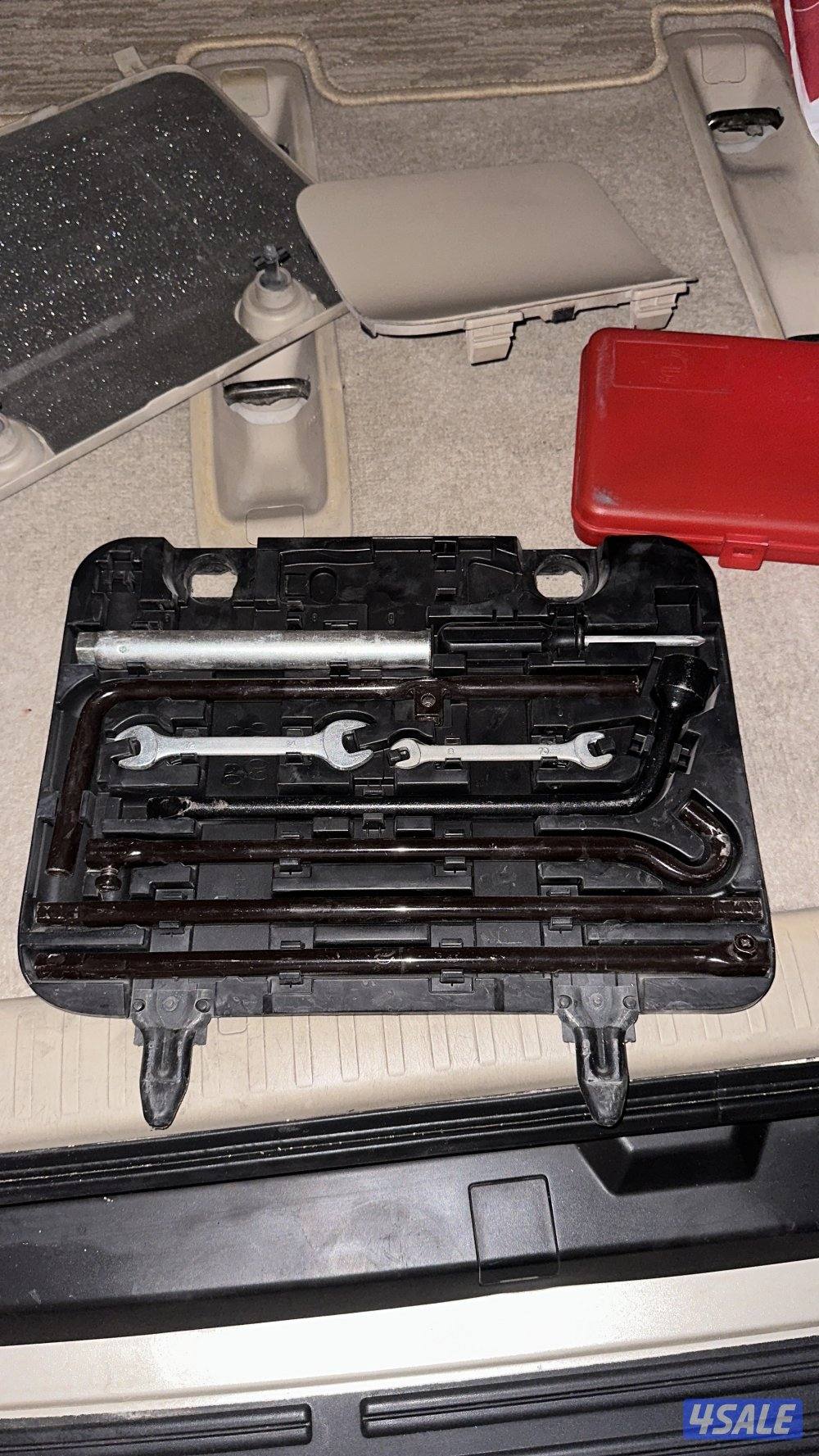 برادو وارد الساير vx 6 سلندر الممشى 2387