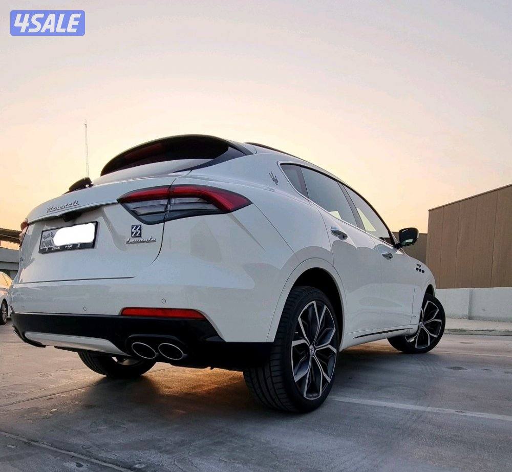 للبيع مازيراتي ليفانتي 2023 تحت الكفالة4