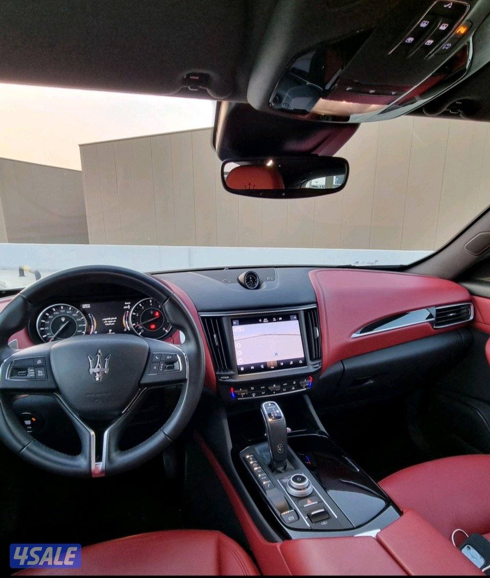 للبيع مازيراتي ليفانتي 2023 تحت الكفالة5