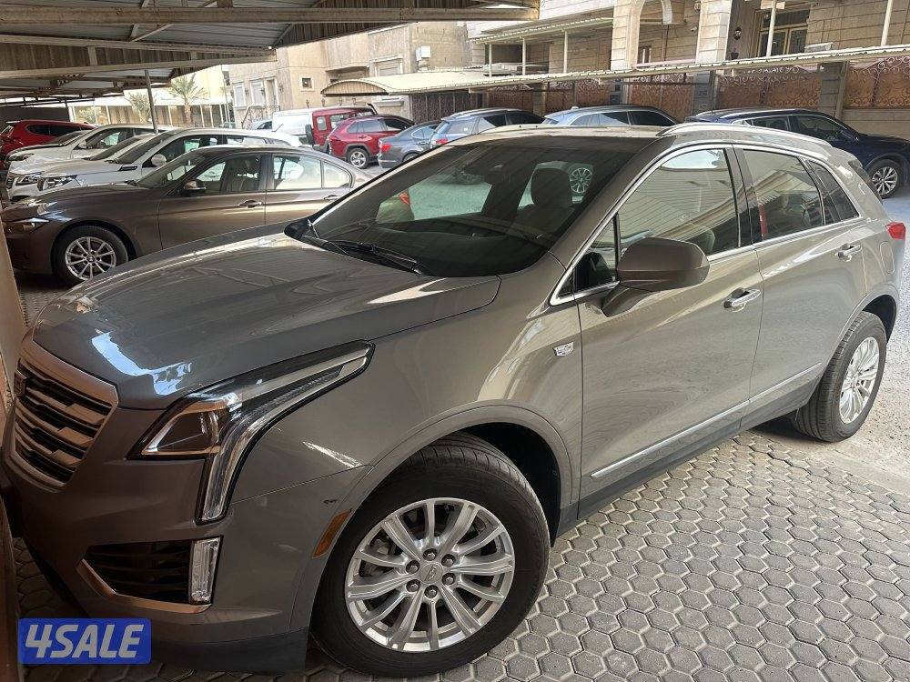 كادلك XT5 بحالة جداً نظيف11