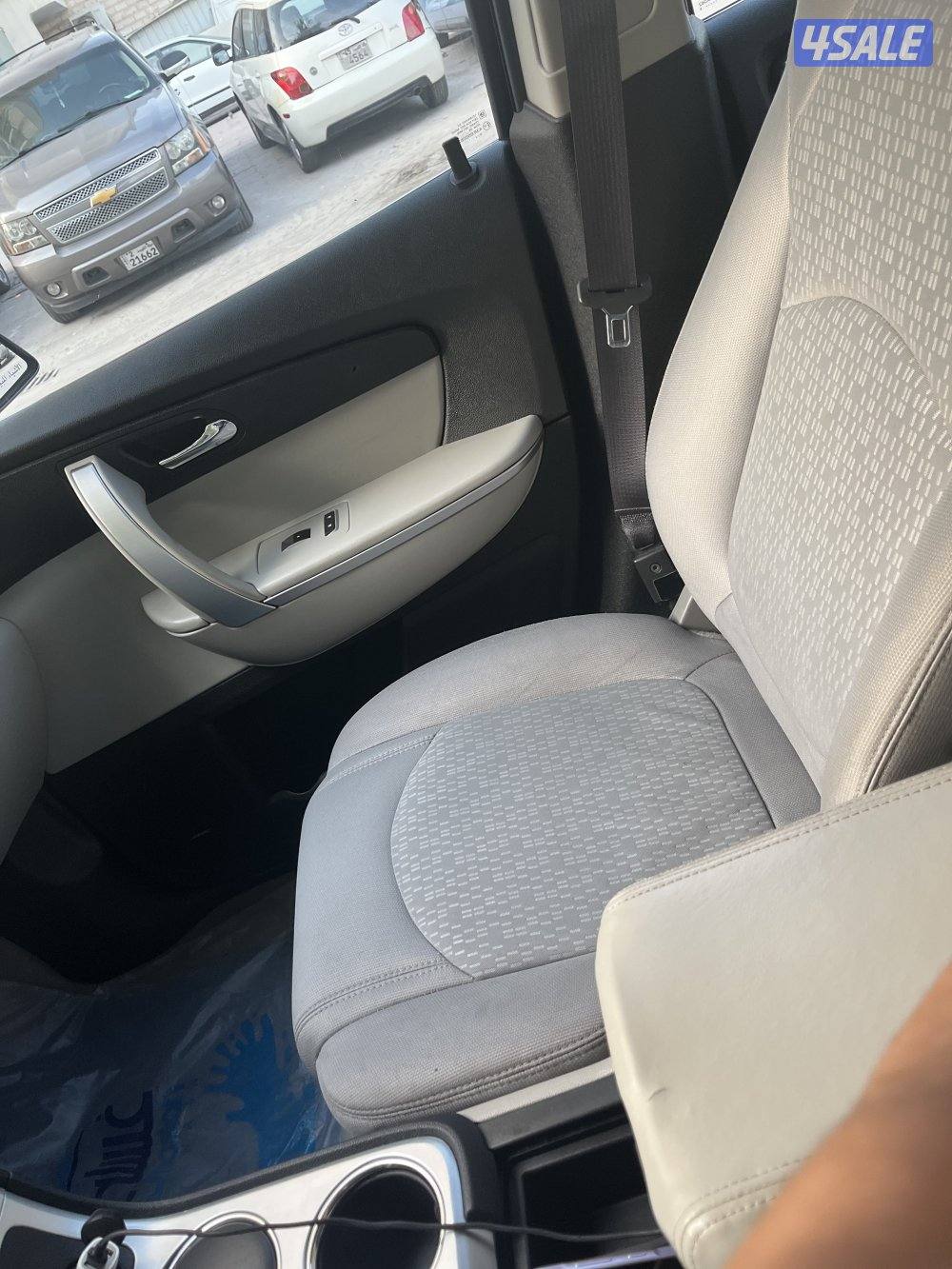 بحالة جيدة جداً GMC أكاديا 20102