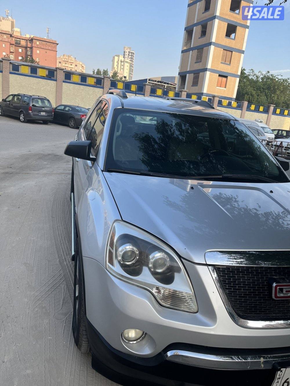 بحالة جيدة جداً GMC أكاديا 20109