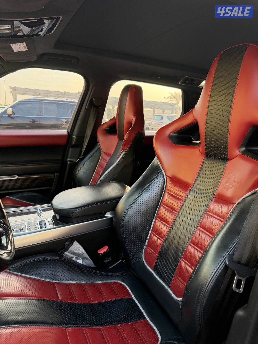 للبيع رنج روفر سبورت SVR اصلي9