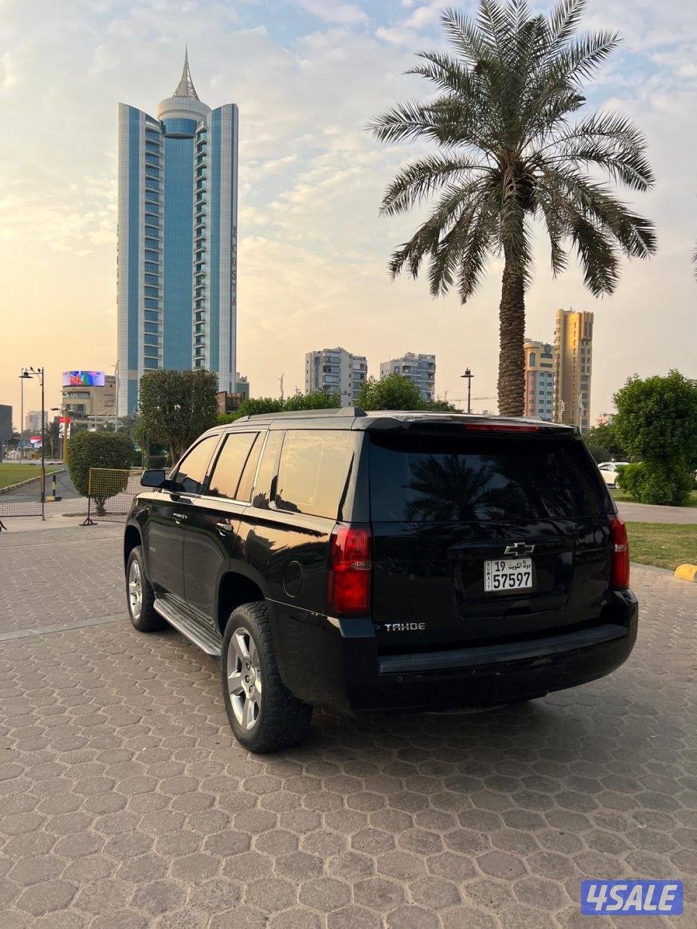 تاهو LTZ موديل 2015 صبغة الوكالة ماعدا قطعة0