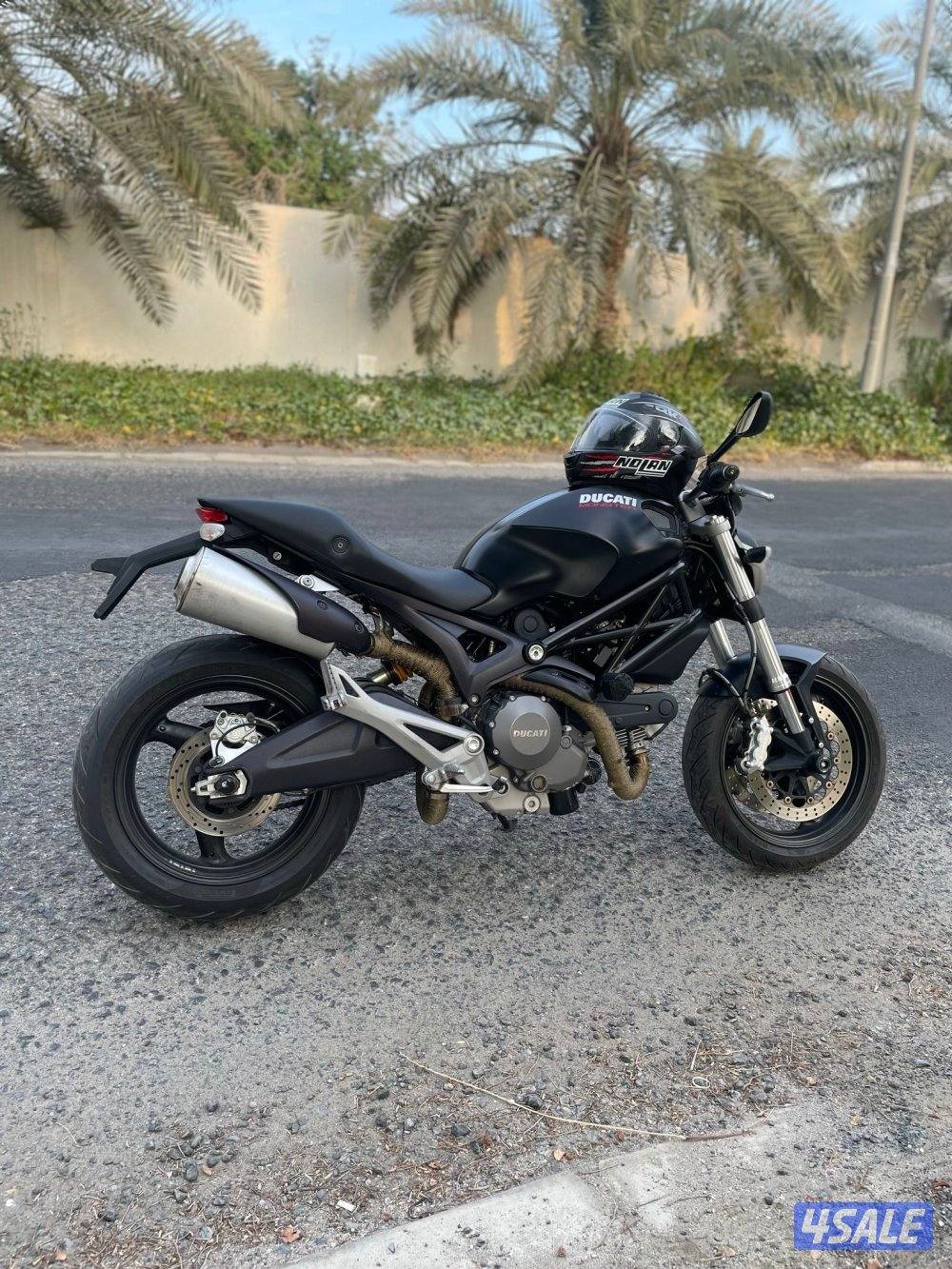 للبيع دوكاتي مونستر 6963