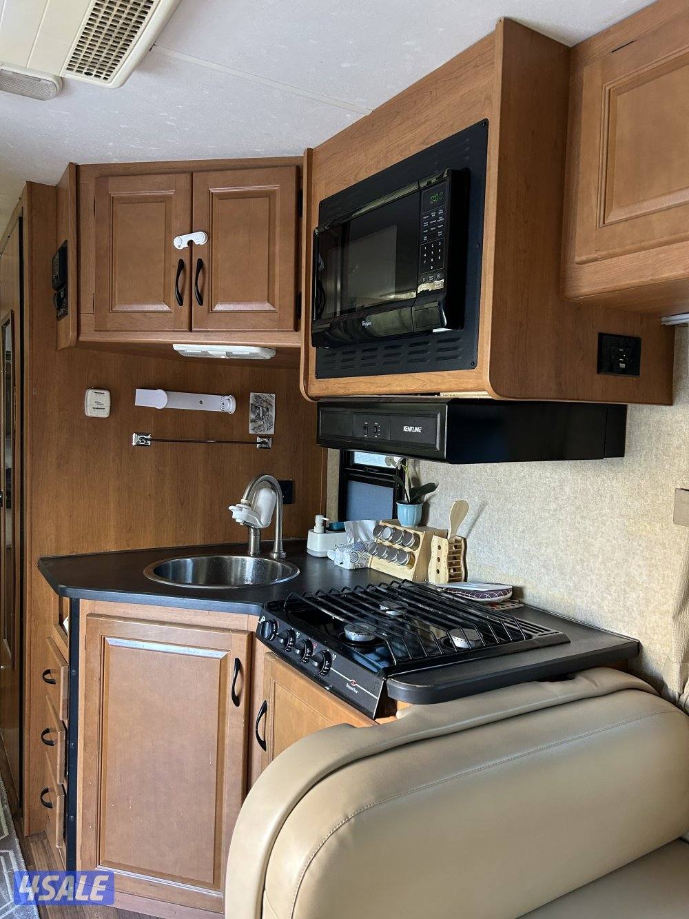 ماجستيك كرفان3