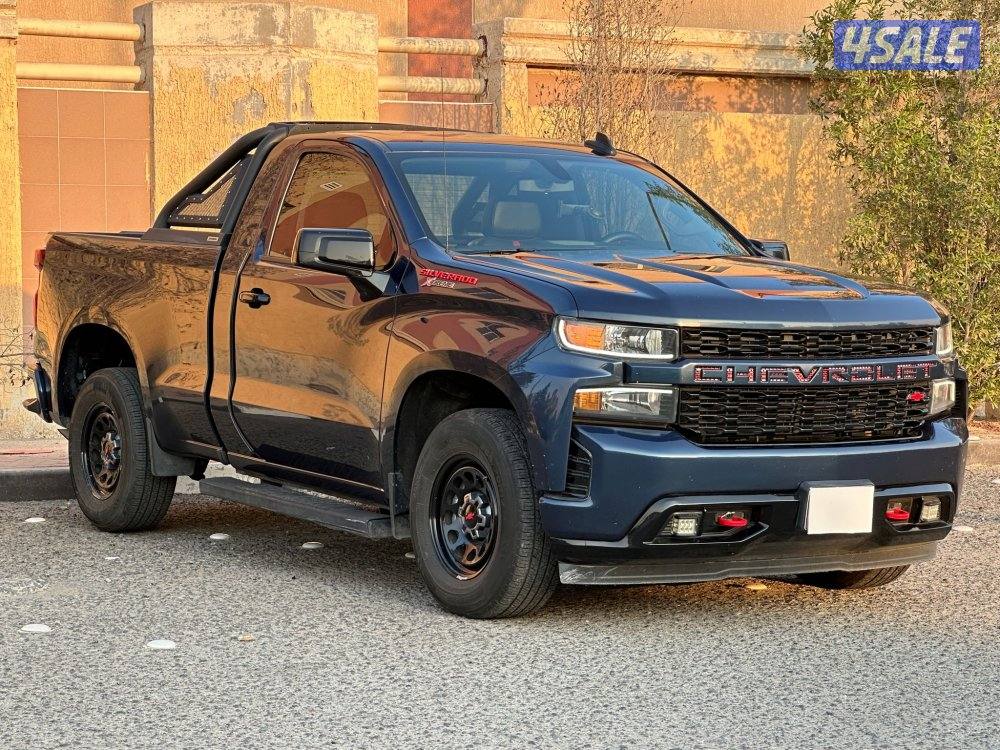 سلفرادو Xtream موديل 2022 ماشي 125 الف1