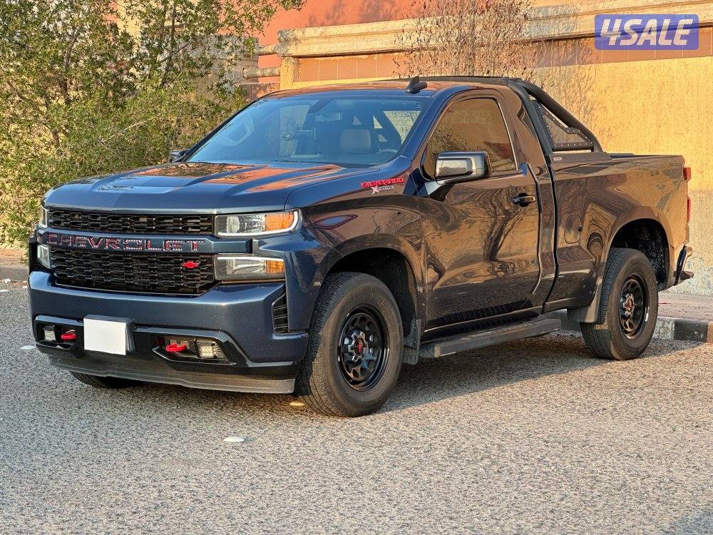 سلفرادو Xtream موديل 2022 ماشي 125 الف0