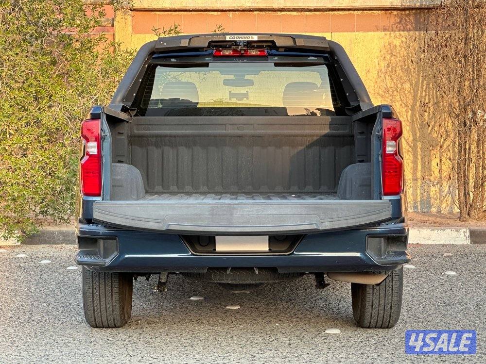 سلفرادو Xtream موديل 2022 ماشي 125 الف7