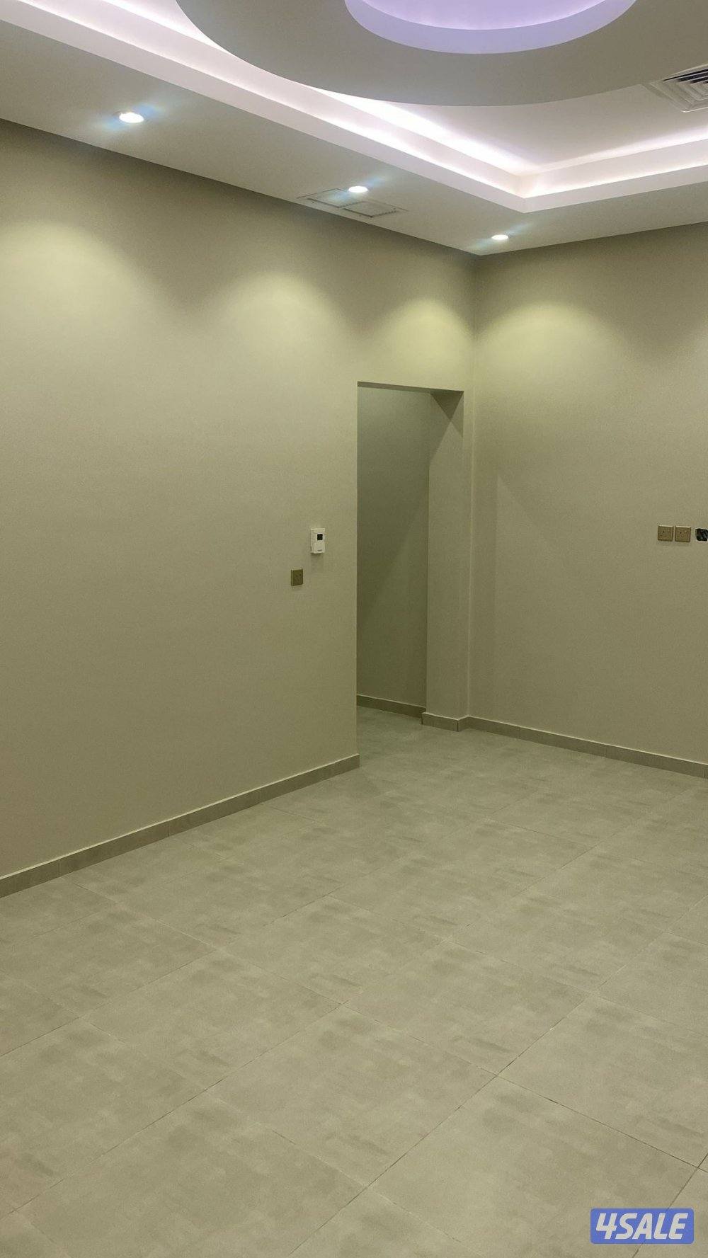 شقه للايجار غرب عبدالله مبارك للمعاريس كويتين فقط2