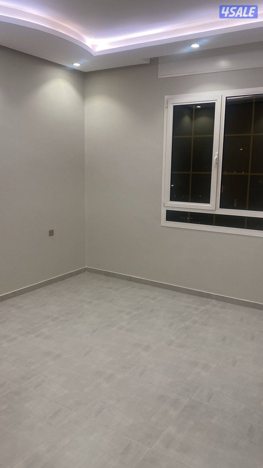 شقه للايجار غرب عبدالله مبارك للمعاريس كويتين فقط6