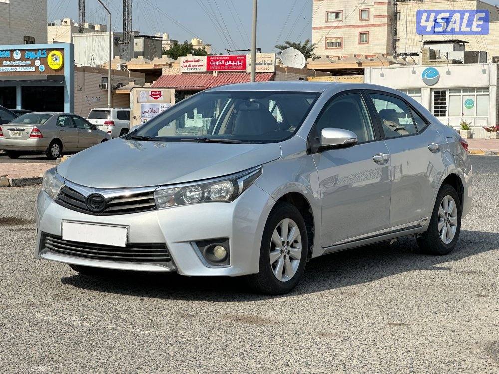 للبيع تويوتا كرولا 20150