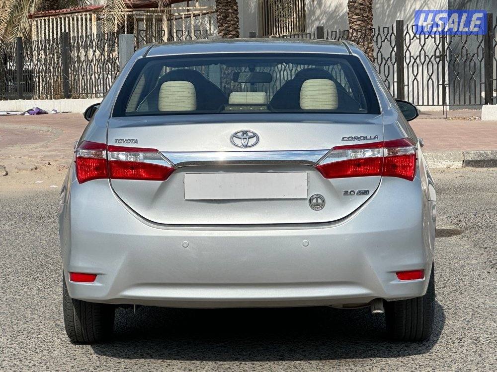 للبيع تويوتا كرولا 20157