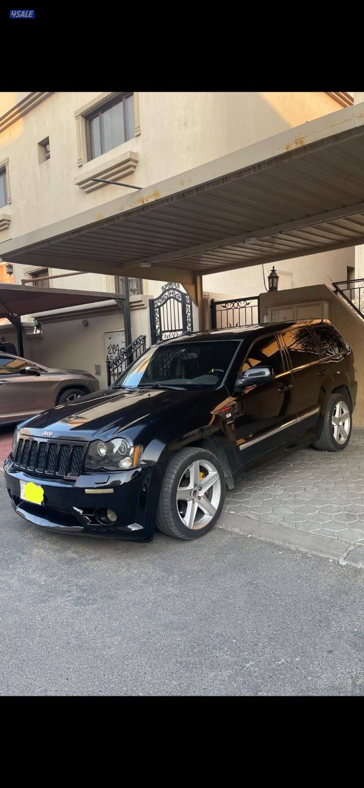 srt8 جراند شيروكي1