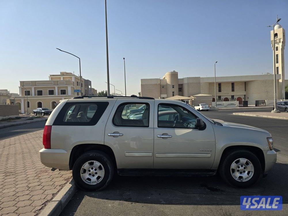 تاهو 2014 LT .. عداد 230 فقط5