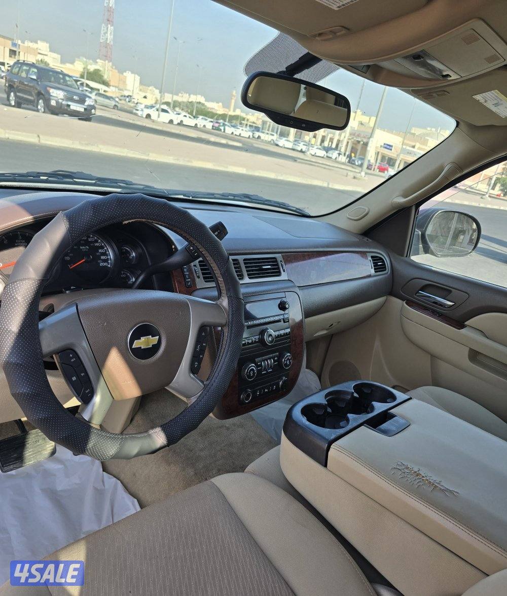 تاهو 2014 LT .. عداد 230 فقط6