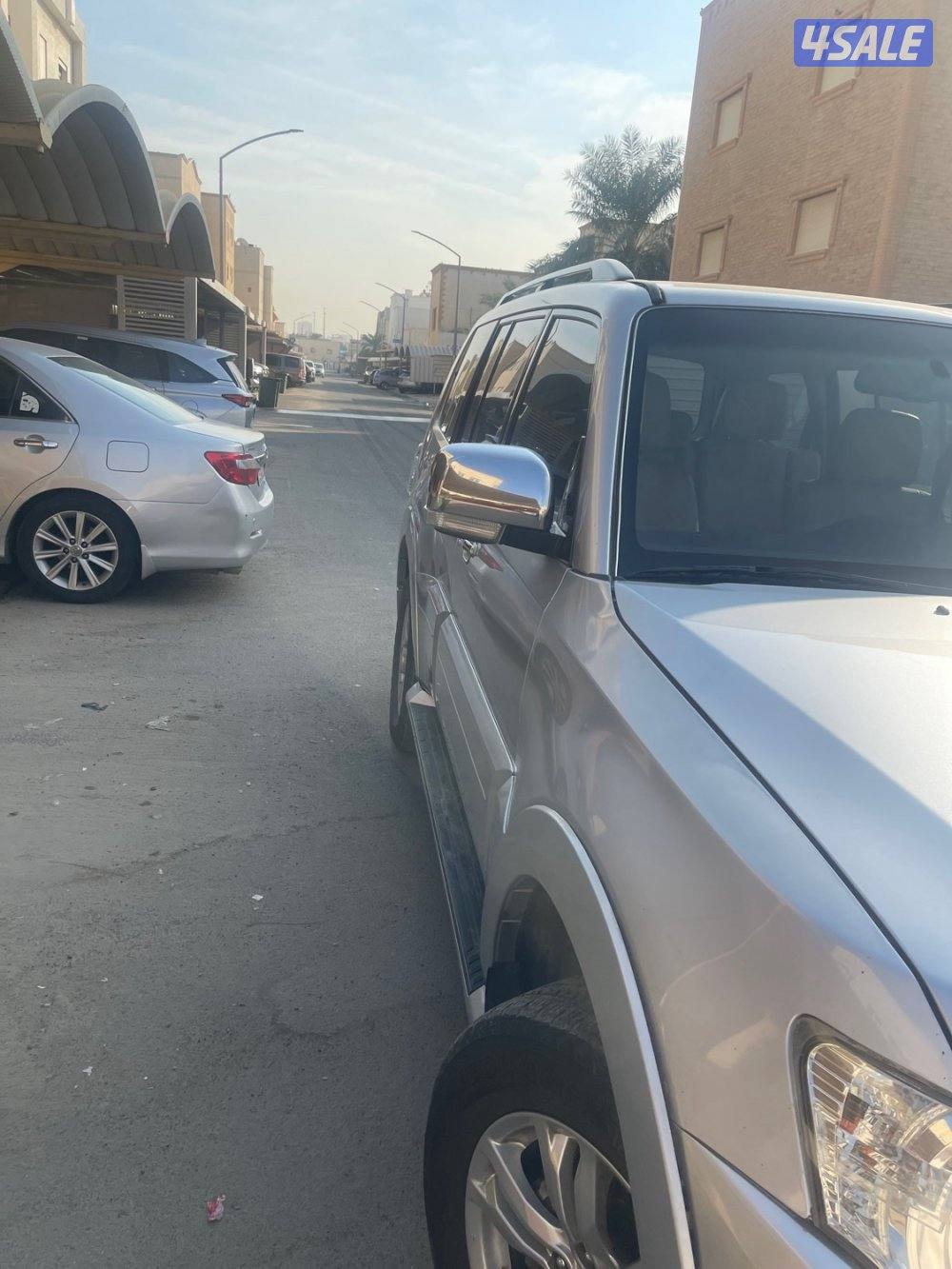 للبيع باجيرو ٢٠١٧ مكينة كبيرة شرط الفحص مكينة قير شاصي البدي فية اصباغ3