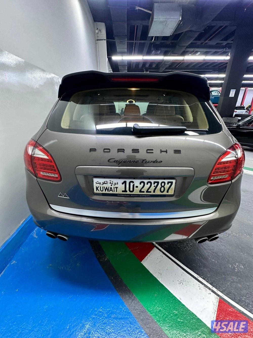 Porsche Cayenne Turbo 20114