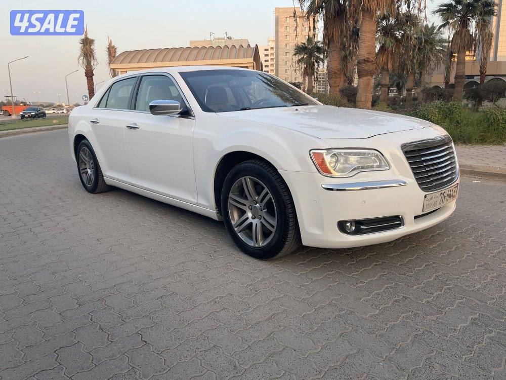 للبيع دوج كرايسلر C300 هيمي 8 سلندر ( واتساب فقط )6