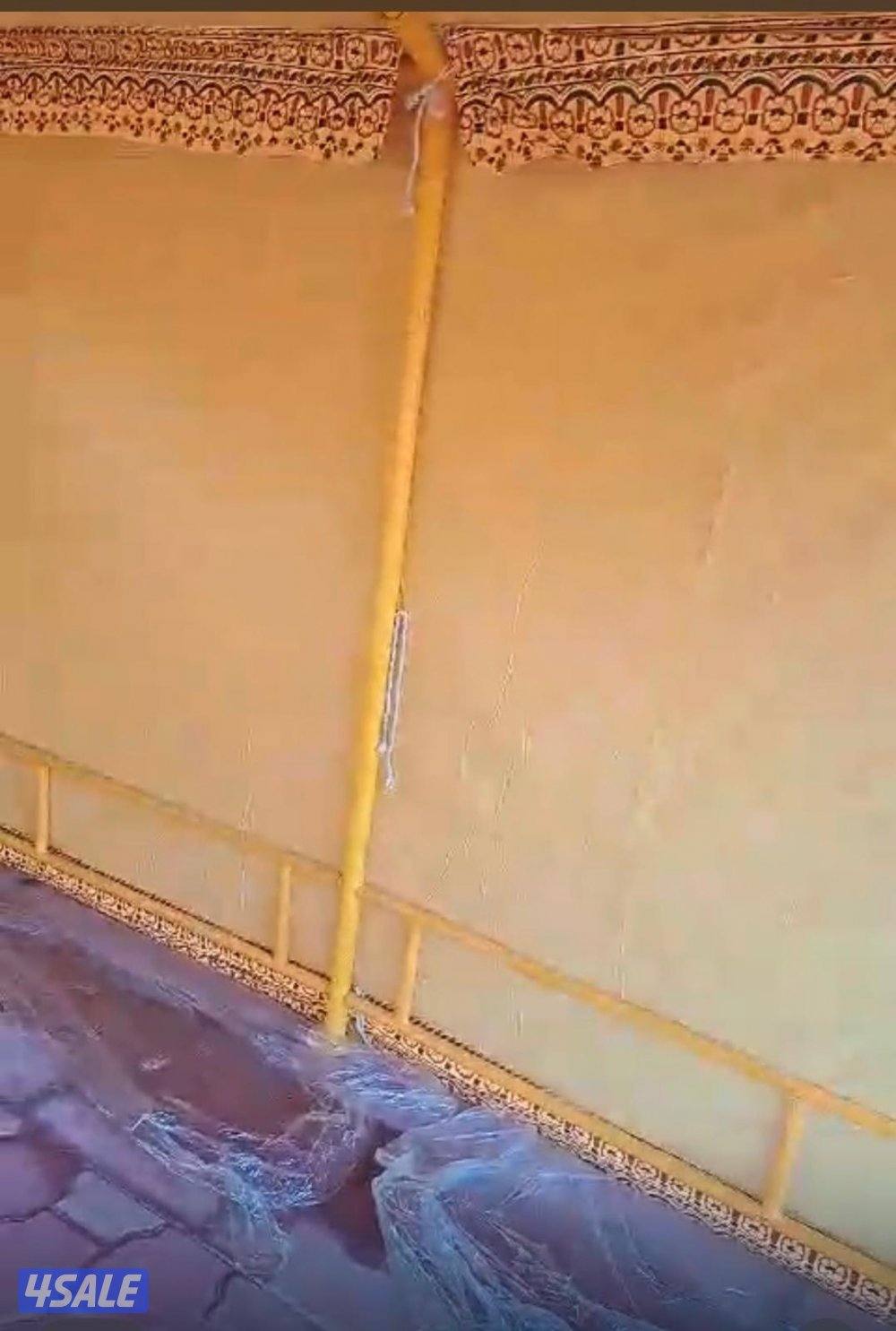 للبيع خيمة فك وتركيب البصمان مقاس 4/5 مستعملة موسم واحد نظيفة حيل2