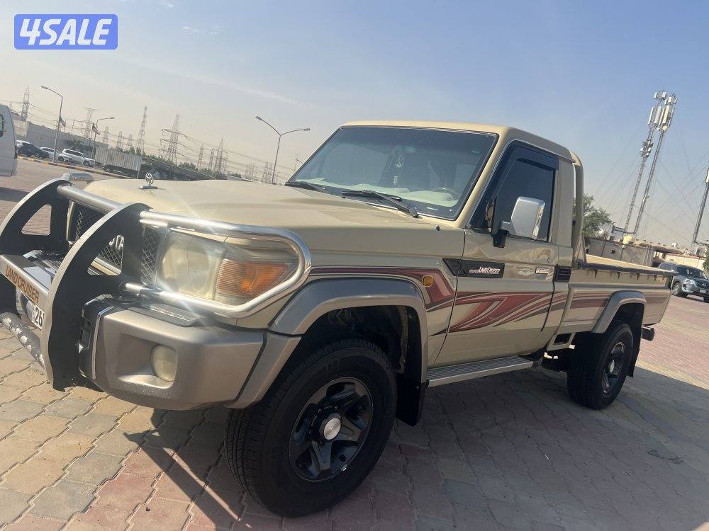 شاص موديل ٢٠١٢ بحاله ممتازه3