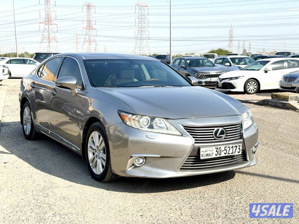 لكزس ES 250 الساير 20154