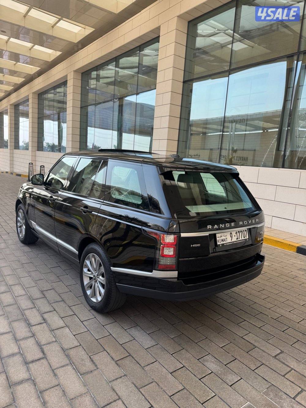 رنج روفر فوج الغانم بحاله ممتازه.3