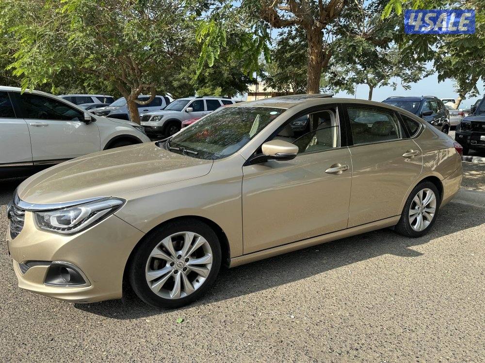 للبيع بيعة سمحه وسريعة GA6 السيارة بحالة الوكالة2