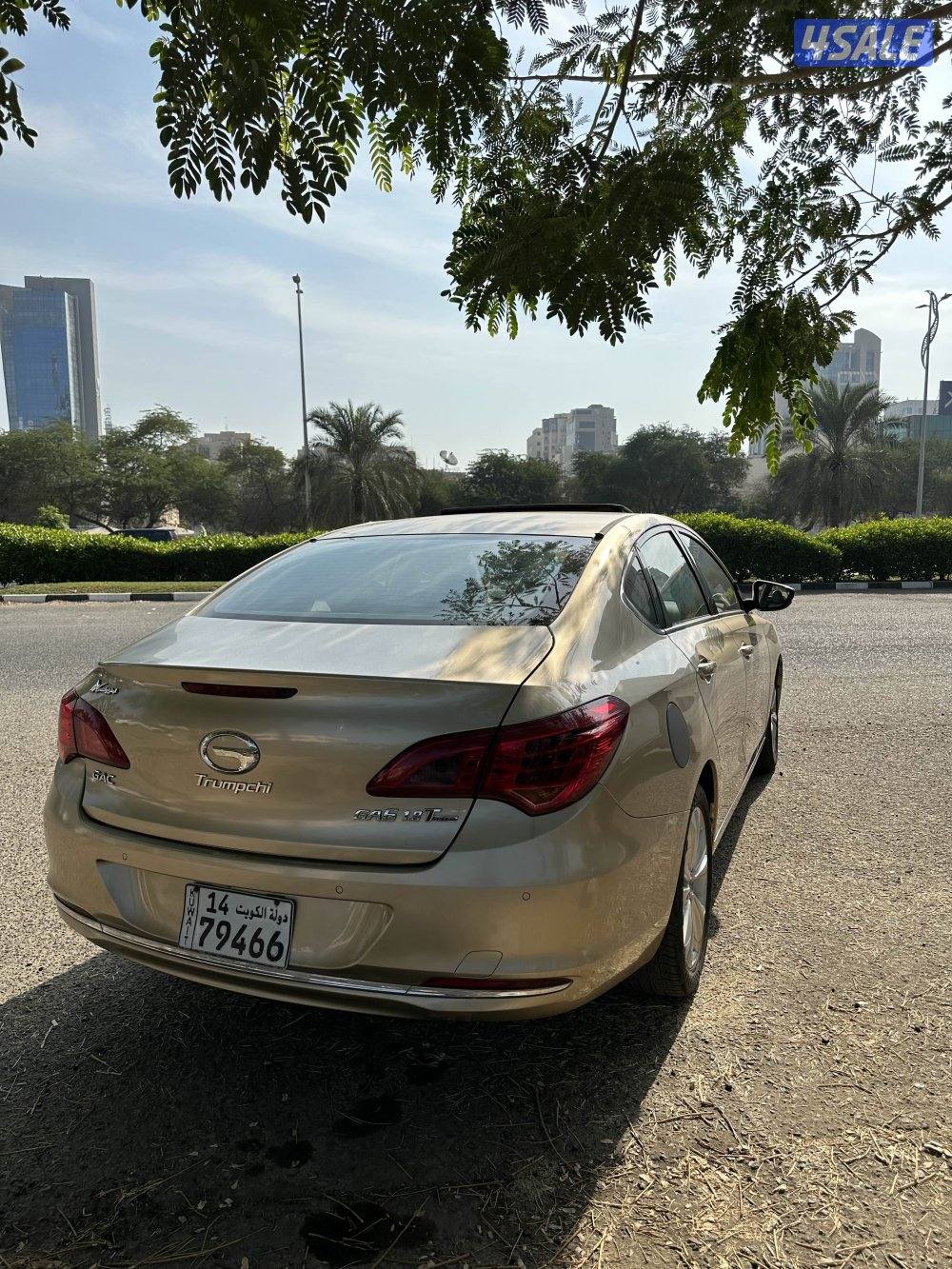 للبيع بيعة سمحه وسريعة GA6 السيارة بحالة الوكالة3