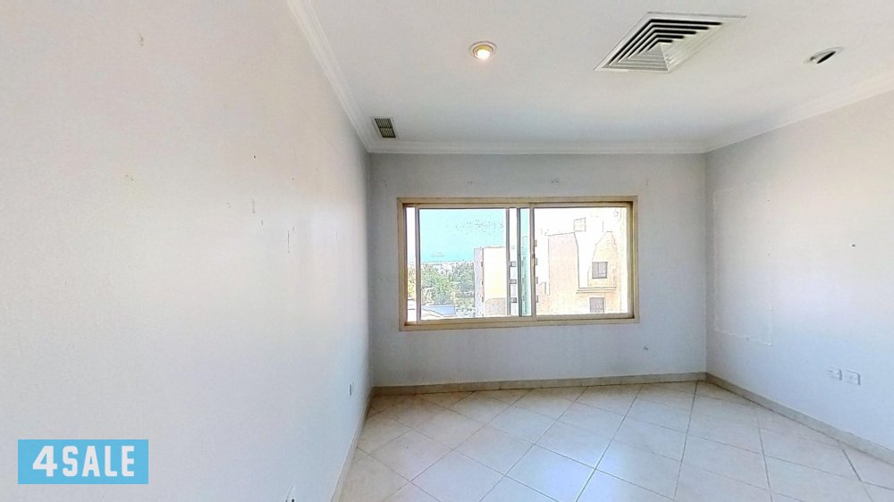 للايجار شقة في الشعب البحرى اطلالة بحرية مساحة ٢٠٠ متر3