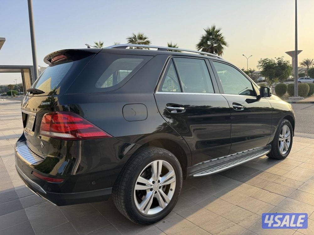 للبيع : جيب مرسيدس GLE 400 : موديل 20166