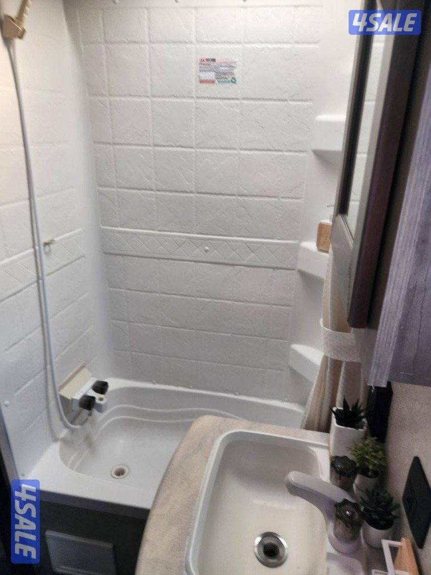 للبيع كرفان موديل ٢٠١٩ واصل الكويت ٢٠٢٠7