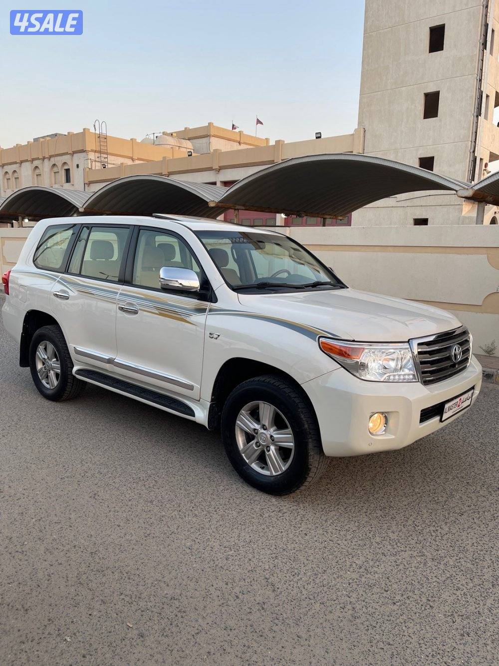 لاند كروز VXR وارد قطر صبغ الوكاله شرط الفحص 20152