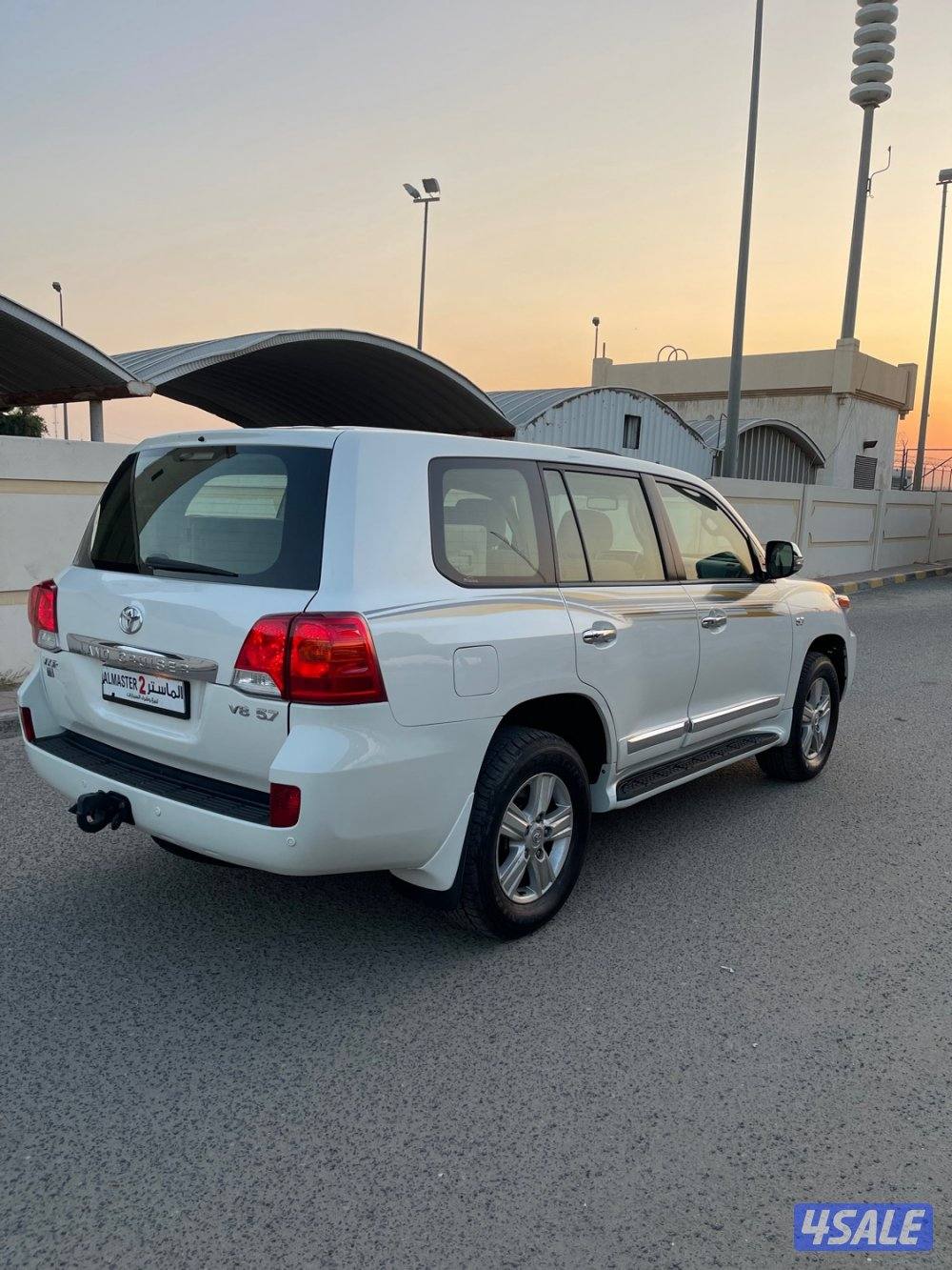 لاند كروز VXR وارد قطر صبغ الوكاله شرط الفحص 20154