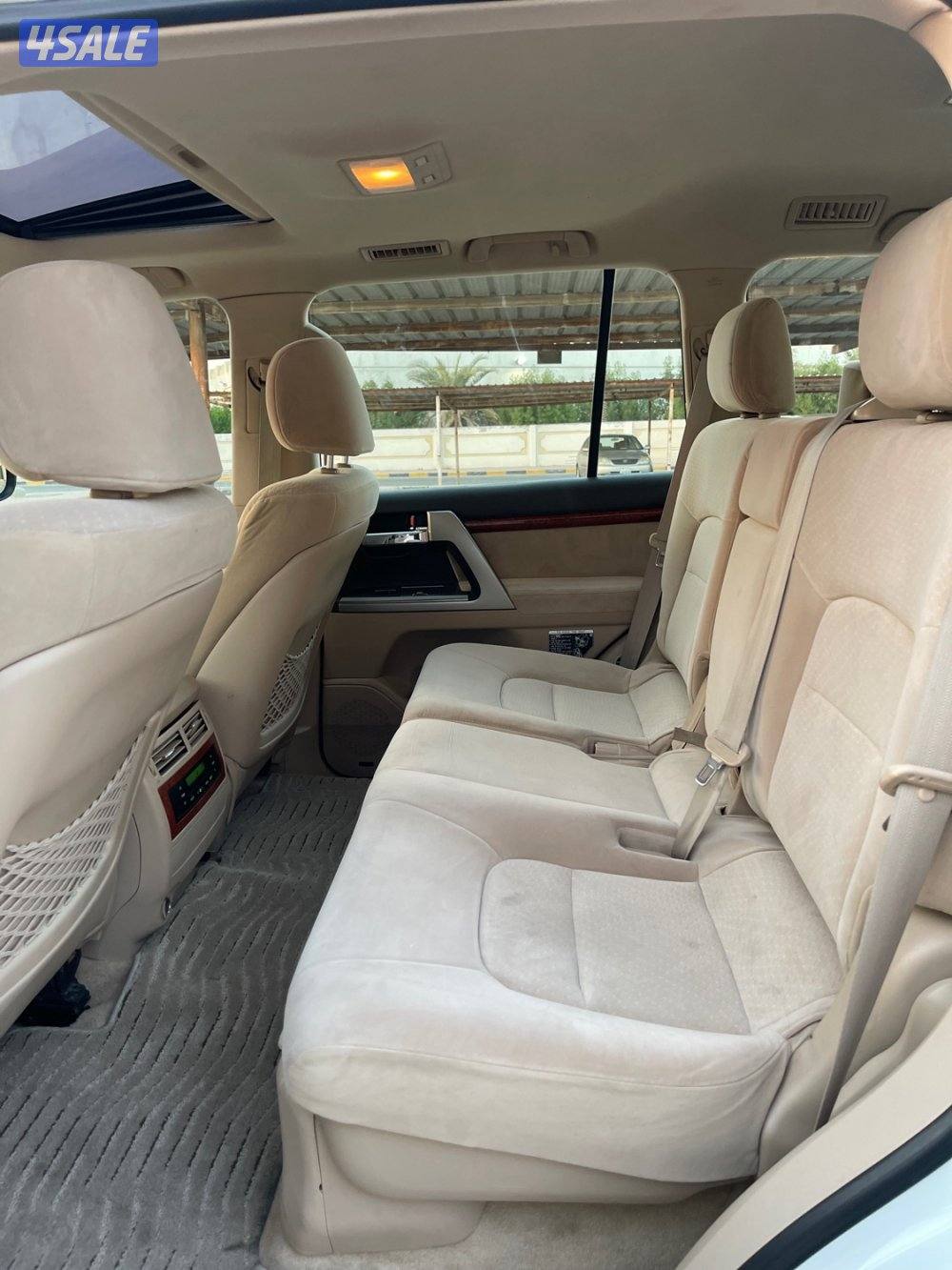 لاند كروز VXR وارد قطر صبغ الوكاله شرط الفحص 20156