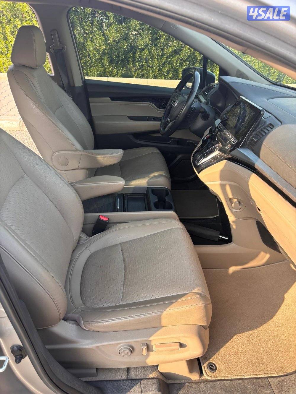 سيارة للبيع هوندا اوديسي 20244