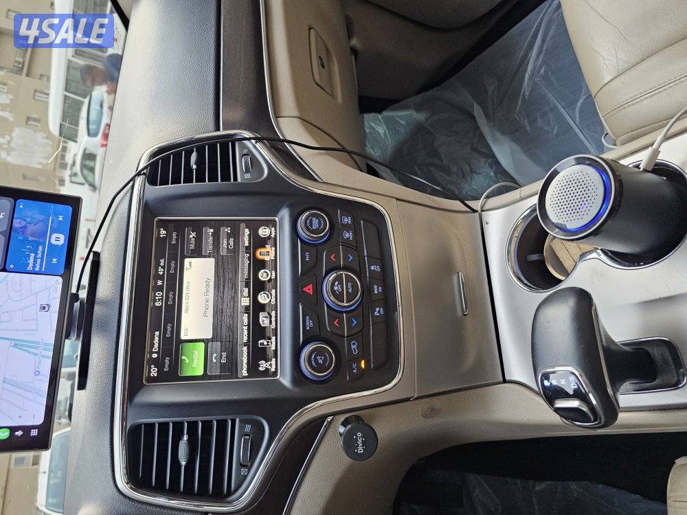 2014 Jeep Grand Cherokee Limited3