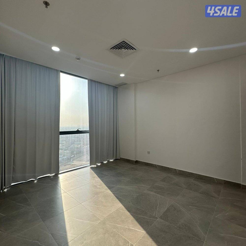 شقة إطلالة بحرية أول ساكن للإيجار في بنيد القار4