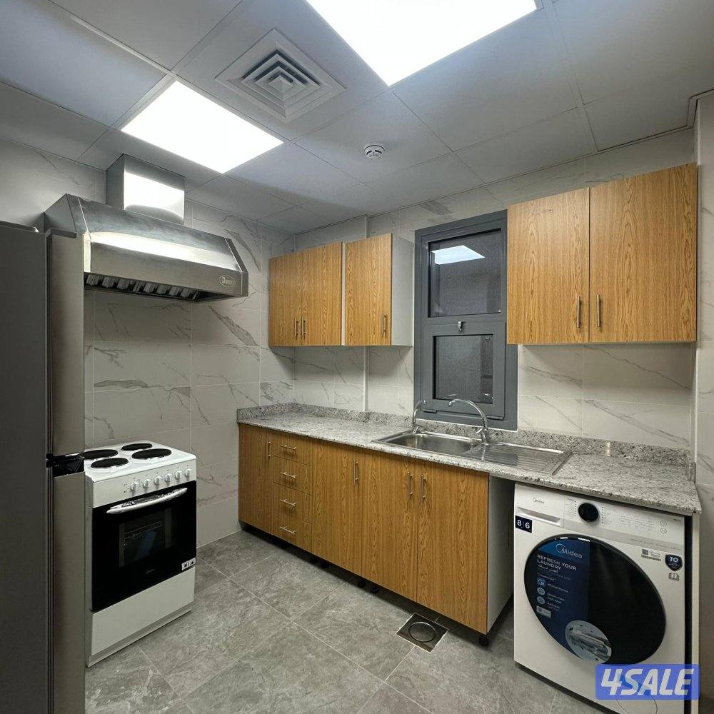 شقة إطلالة بحرية أول ساكن للإيجار في بنيد القار5