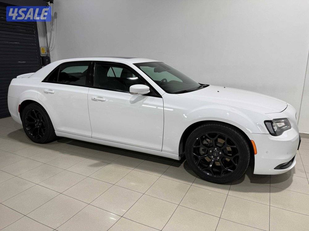 Chrysler 300S Safetytec1