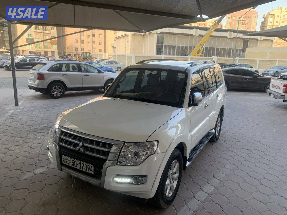 باجيرو موديل 2017 فل ابشن كامل الموصفات0